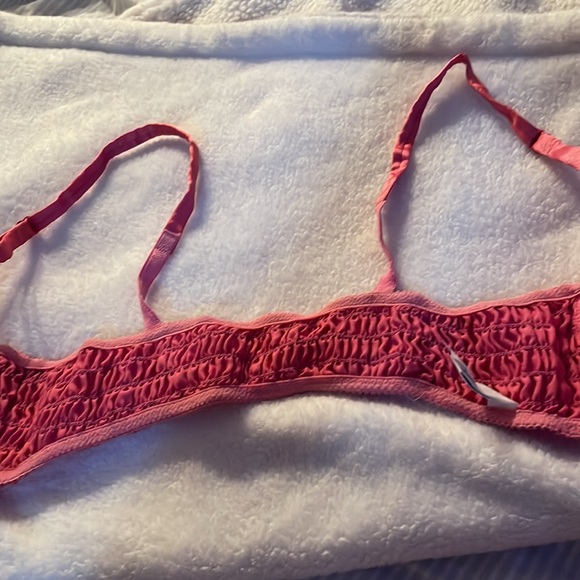 Beautiful VALENTINO Bra in 34 C - Picture 4 of 7